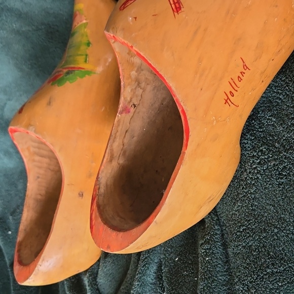Dutch wooden clogs - Picture 2 of 4